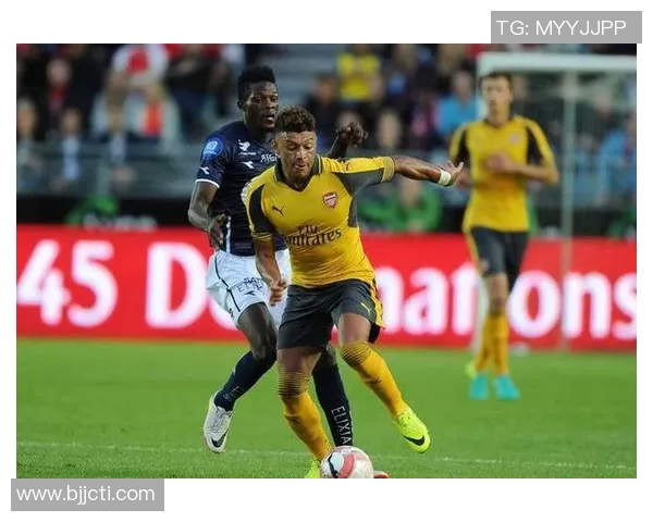 维京战队与桑纳菲球队的激烈对决分析与赛季展望 维京战队与桑纳菲球队的激烈对决分析与赛季展望