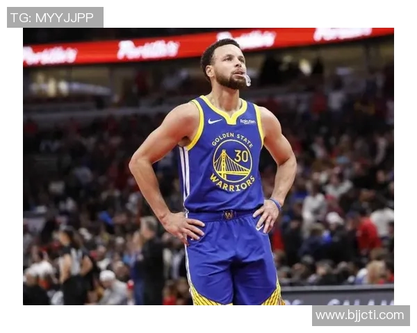 库里三分球总数突破四千大关成为NBA历史第一人再创辉煌神迹 库里三分球总数突破四千大关成为NBA历史第一人再创辉煌神迹