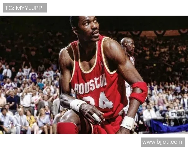 沃克凯斯勒的崛起之路：从新秀到NBA明星的奋斗历程