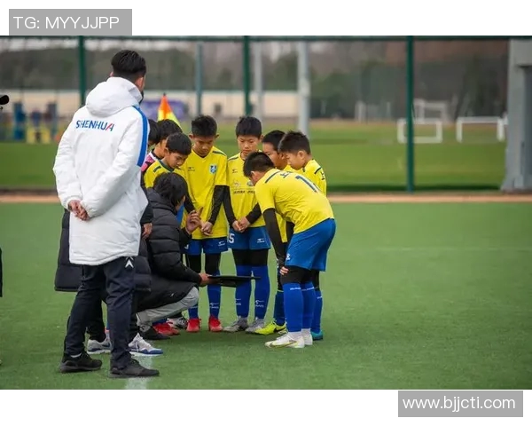 小铭星足球比赛视频直播精彩回放与实时评论全程陪伴你不容错过