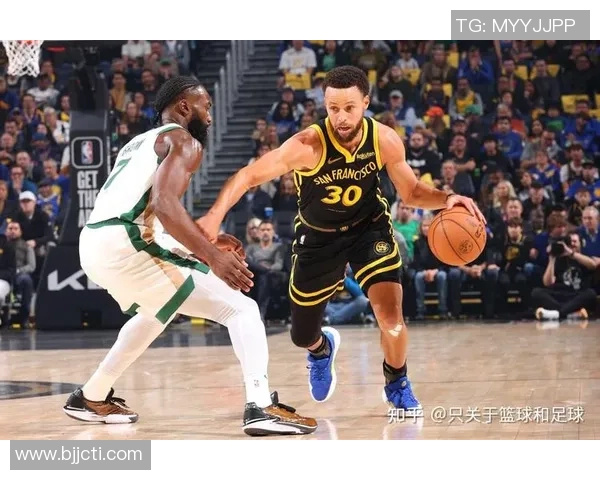 勇士与凯尔特人对决数据分析揭示比赛关键因素与球员表现 勇士与凯尔特人对决数据分析揭示比赛关键因素与球员表现