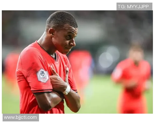 巴黎圣日尔曼对阵安格斯精彩直播全程回顾与赛后分析